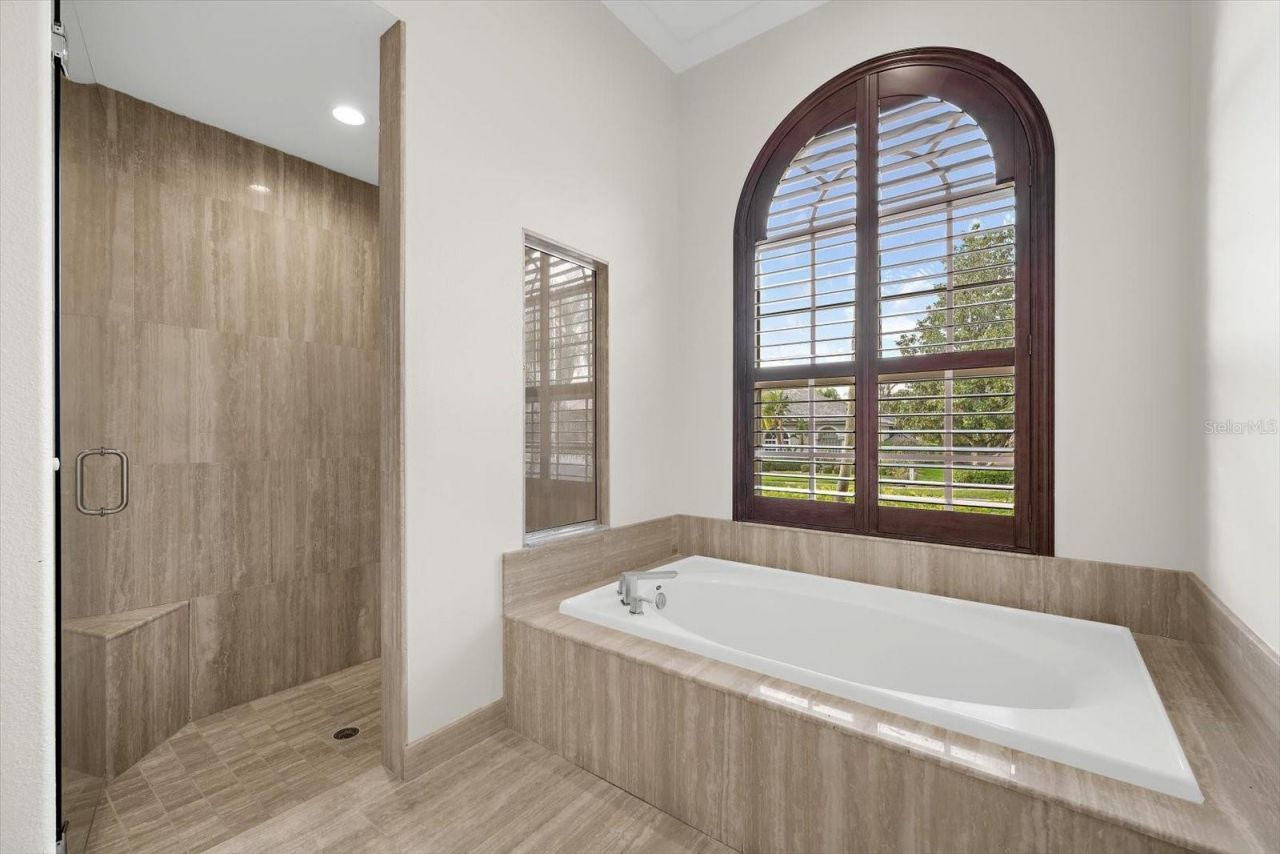 1560 Canopy Oaks Boulevard, Palm Harbor, FL 34683 Photo