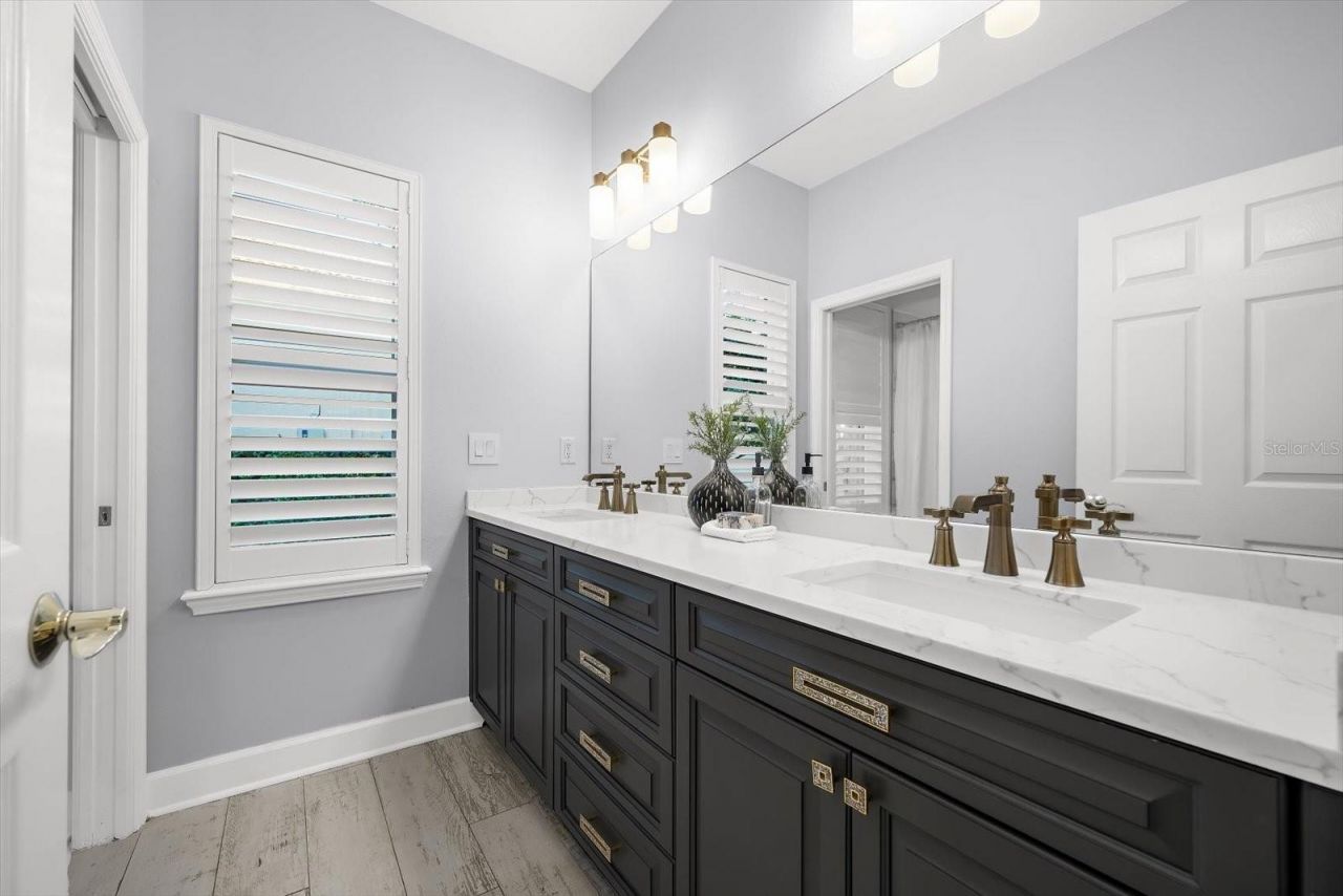 1560 Canopy Oaks Boulevard, Palm Harbor, FL 34683 Photo