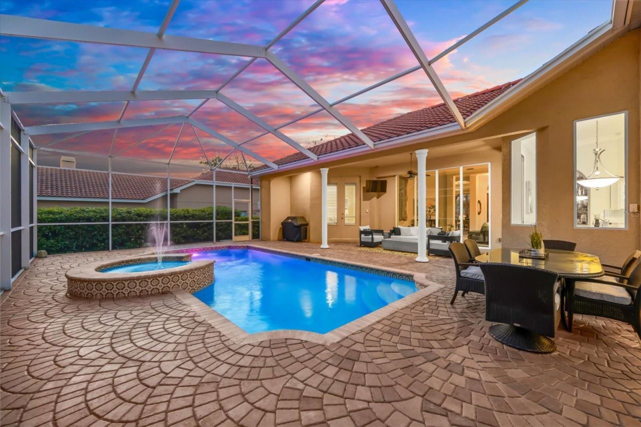 1560 Canopy Oaks Boulevard, Palm Harbor, FL 34683 Photo