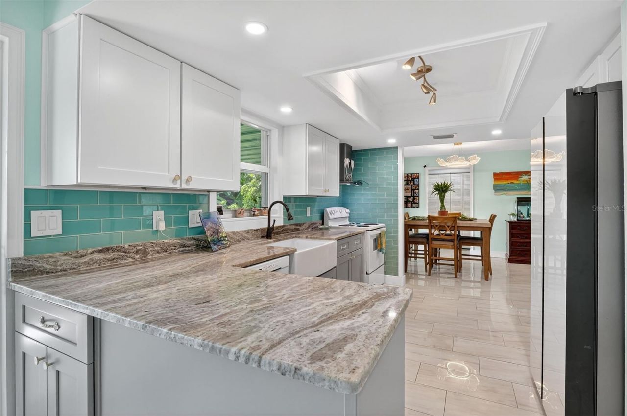 4638 Vinsetta Avenue , North Fort Myers, FL 33903 Photo