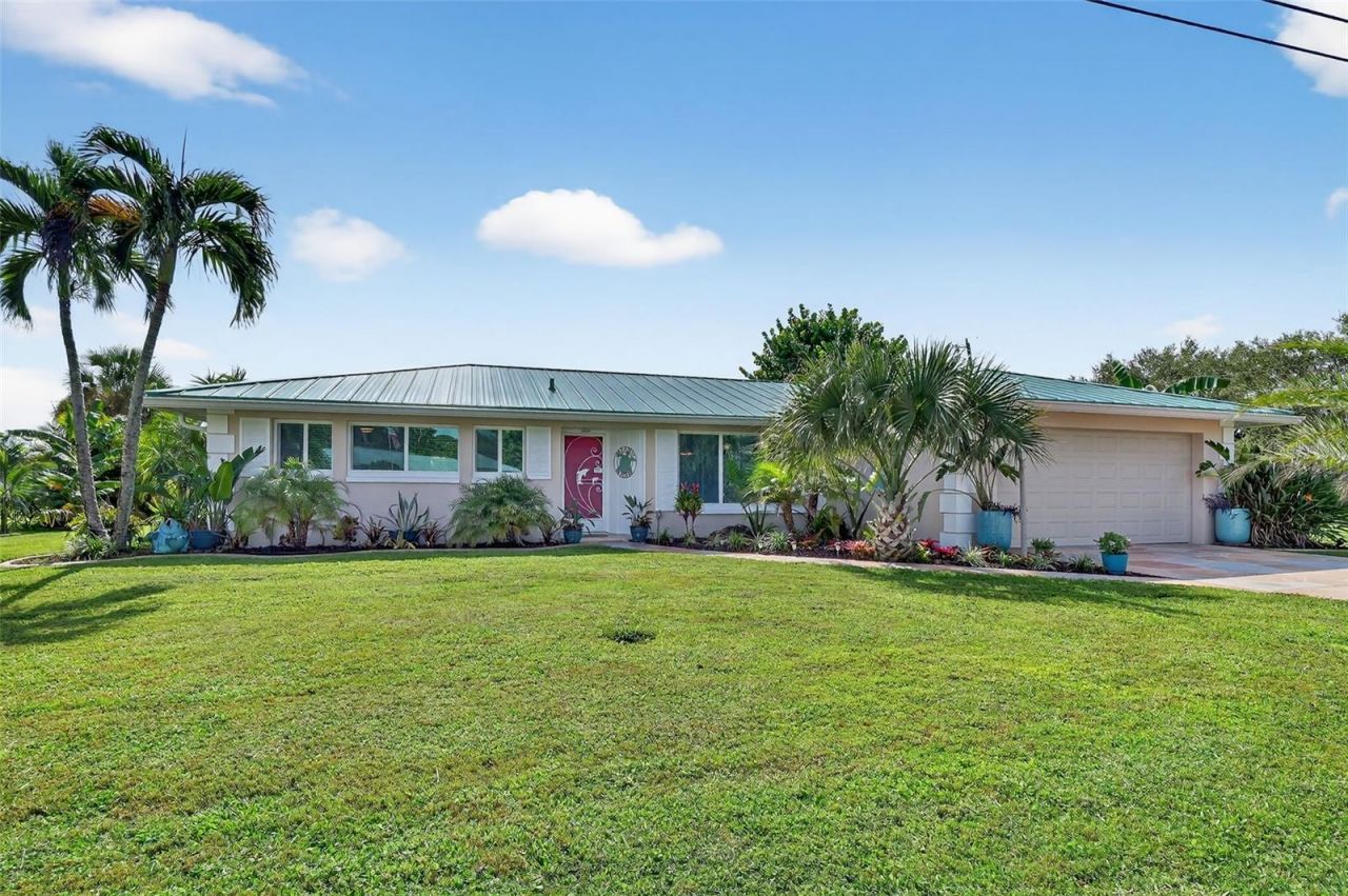 4638 Vinsetta Avenue , North Fort Myers, FL 33903 Photo