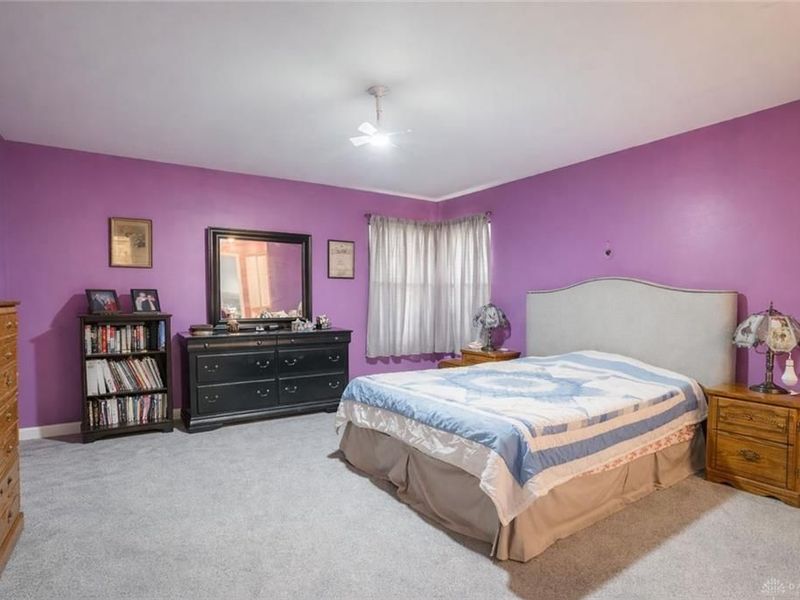 8647 Deer Haven Street, Huber Heights, OH 45424 Photo 10