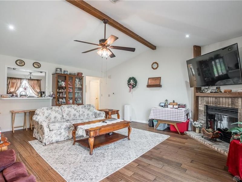 8647 Deer Haven Street, Huber Heights, OH 45424 Photo 6