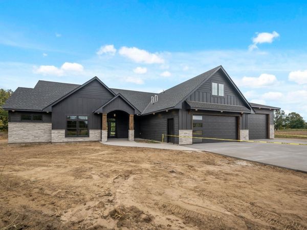 1574xxx Kettle River Boulevard NE, Columbus, MN 55025