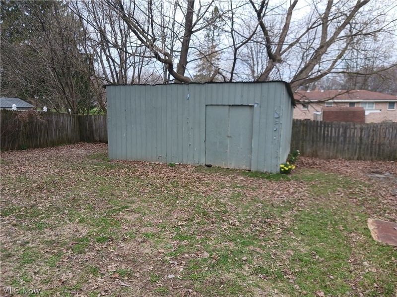 3866 Huntmere Avenue, Youngstown, OH 44515 Photo 21