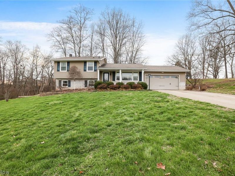 60079 Hickory Trail, Senecaville, OH 43780 Photo 2