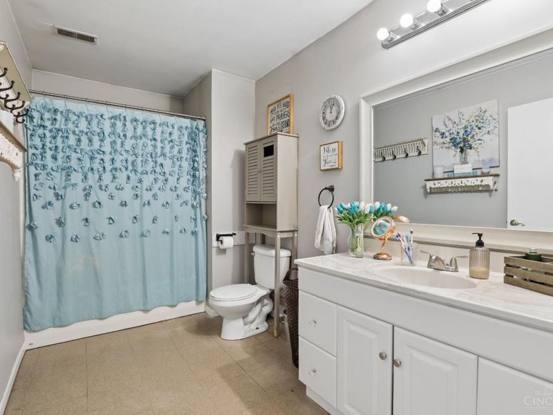 2464 Wilson Avenue, Colerain Township, OH 45231 Photo 13