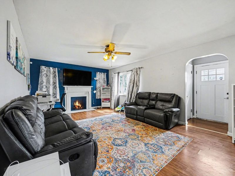 722 Compton Road, Springfield Twp., OH 45231 Photo 7