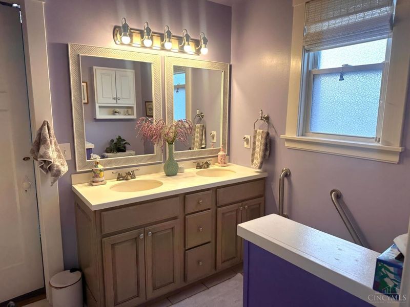 4006 Taylor Avenue, Cincinnati, OH 45209 Photo 9