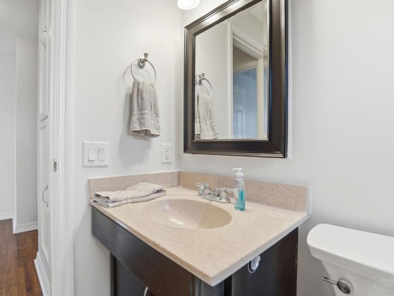 5188 Orangelawn Drive, Delhi Twp, OH 45238 Photo 27