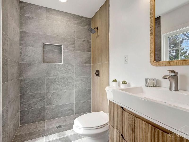 7739 Bowen Ave, Cincinnati, OH 45255 Photo 12