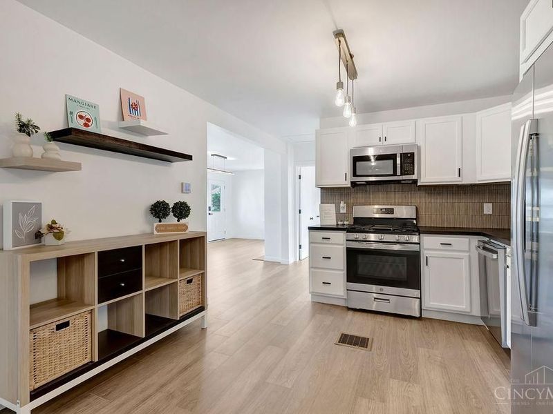 7739 Bowen Ave, Cincinnati, OH 45255 Photo 6