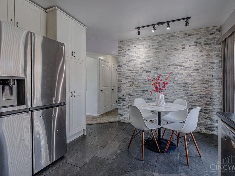 3396 Greencrest Court, Cincinnati, OH 45248 Photo 10