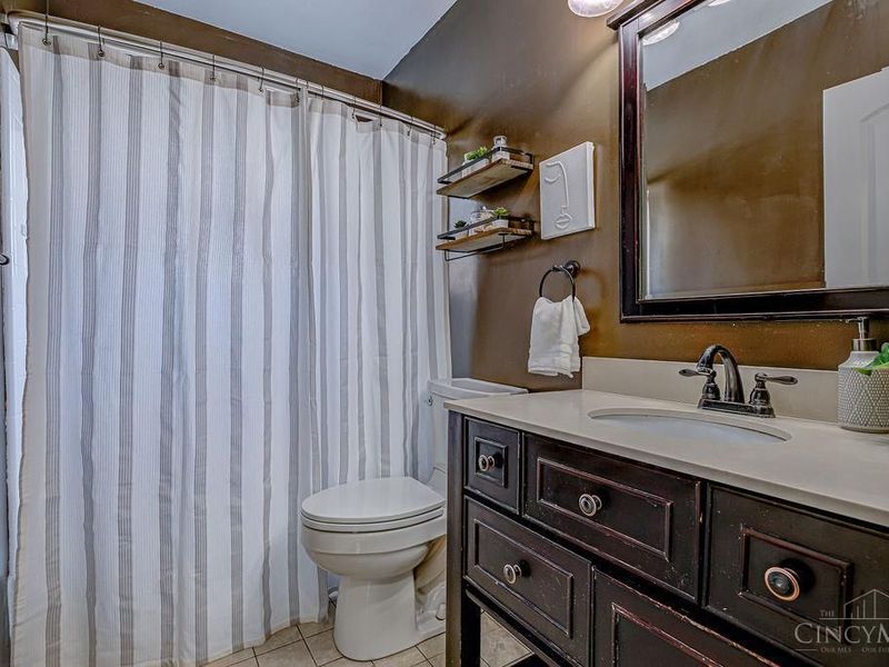 3396 Greencrest Court, Cincinnati, OH 45248 Photo 12