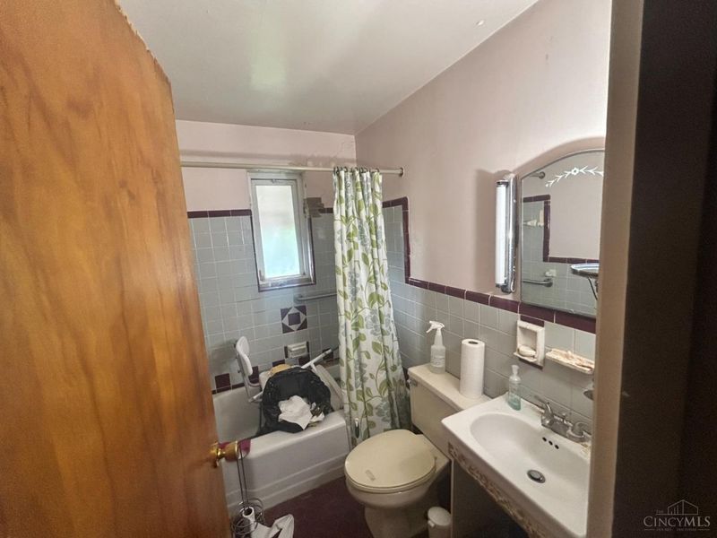 3877 Limerick Avenue, Deer Park, OH 45236 Photo 6