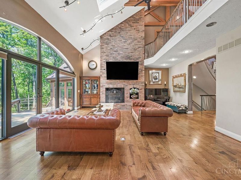 7883 Chestershire Drive, West Chester, OH 45241 Photo 10