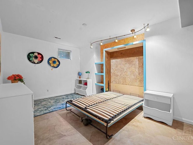 7883 Chestershire Drive, West Chester, OH 45241 Photo 42