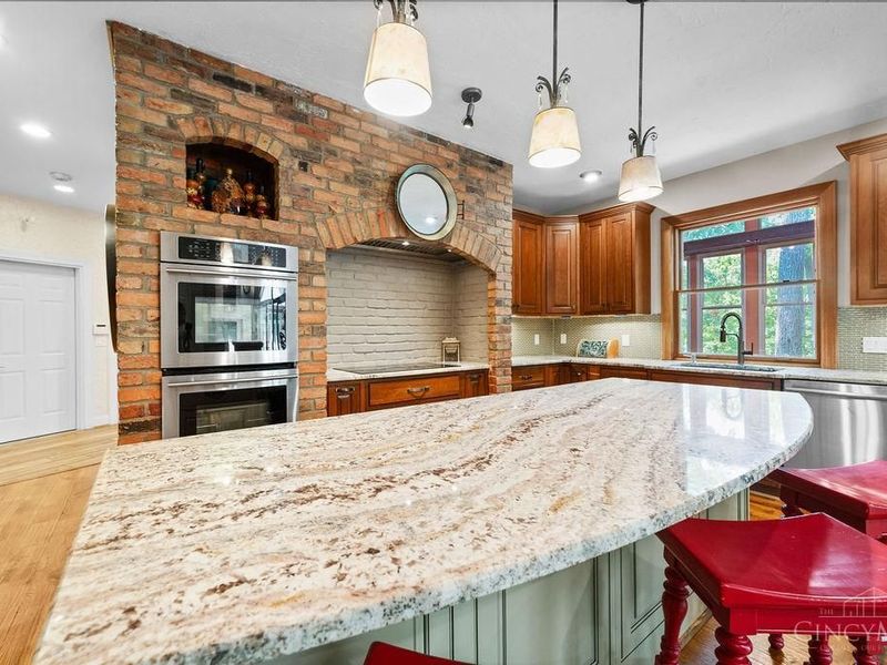 7883 Chestershire Drive, West Chester, OH 45241 Photo 5