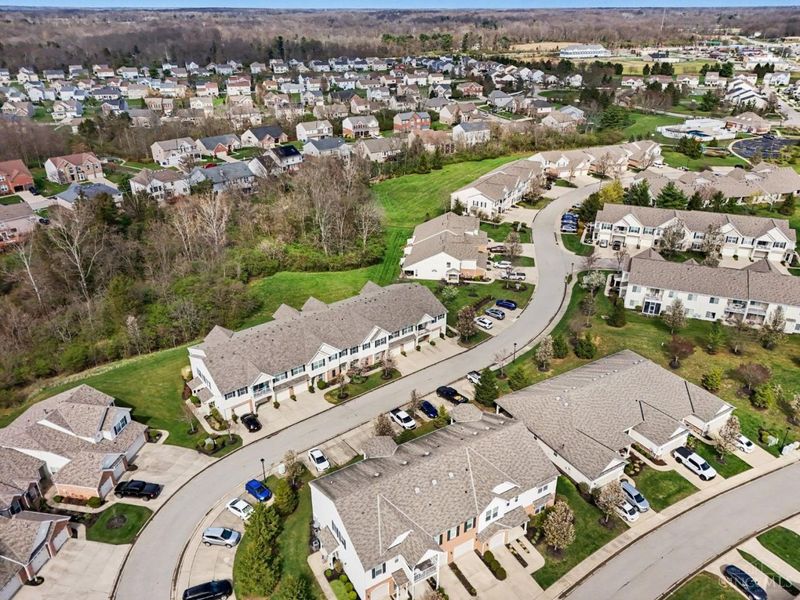 2047 Commons Circle, Batavia, OH 45103 Photo 16