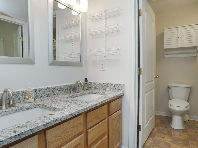 301 Doublegate Drive, Unit K, Milford, OH 45150 Photo 23