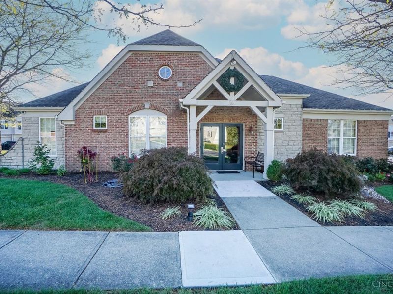 301 Doublegate Drive, Unit K, Milford, OH 45150 Photo 33