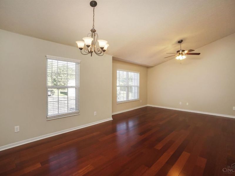 301 Doublegate Drive, Unit K, Milford, OH 45150 Photo 8