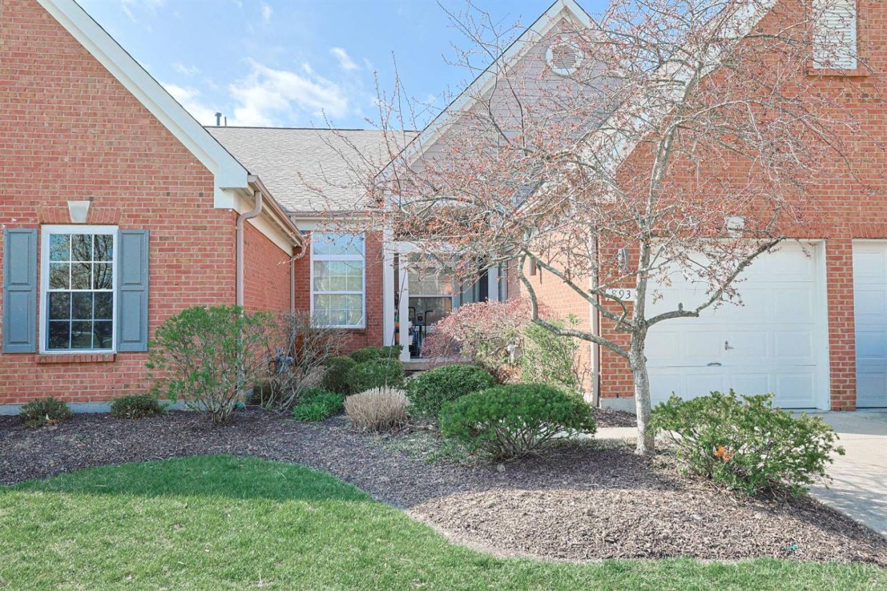 893 Cypresspoint Court, Pierce Twp, OH 45245 Main Photo