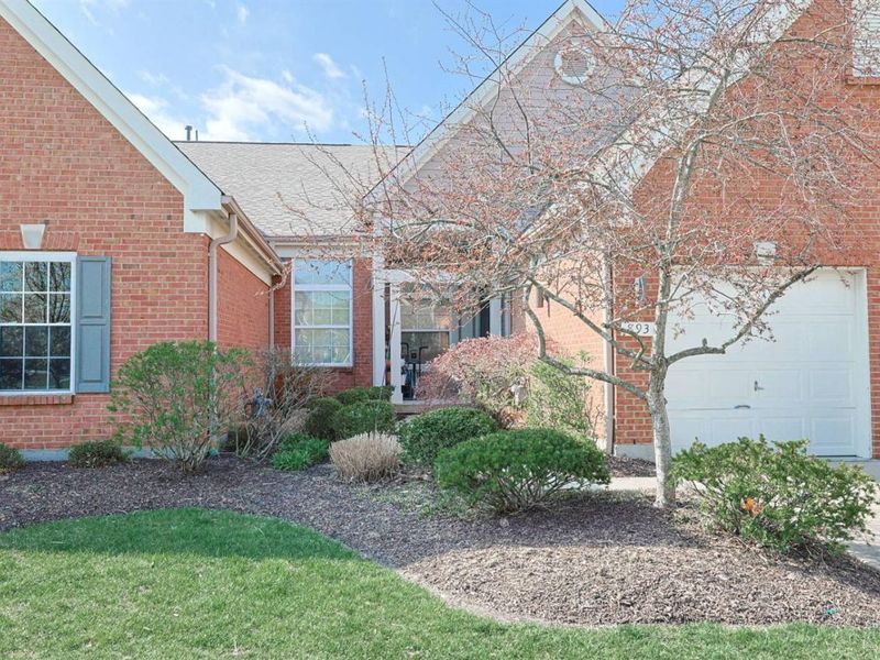 893 Cypresspoint Court, Pierce Twp, OH 45245 Photo 1