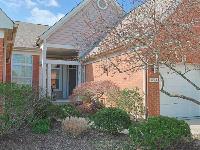 893 Cypresspoint Court, Pierce Twp, OH 45245 Photo 4