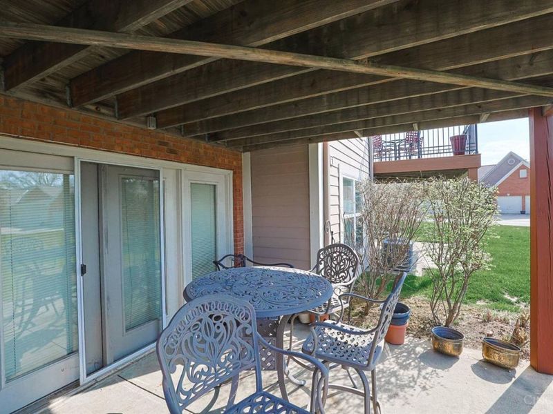 893 Cypresspoint Court, Pierce Twp, OH 45245 Photo 6