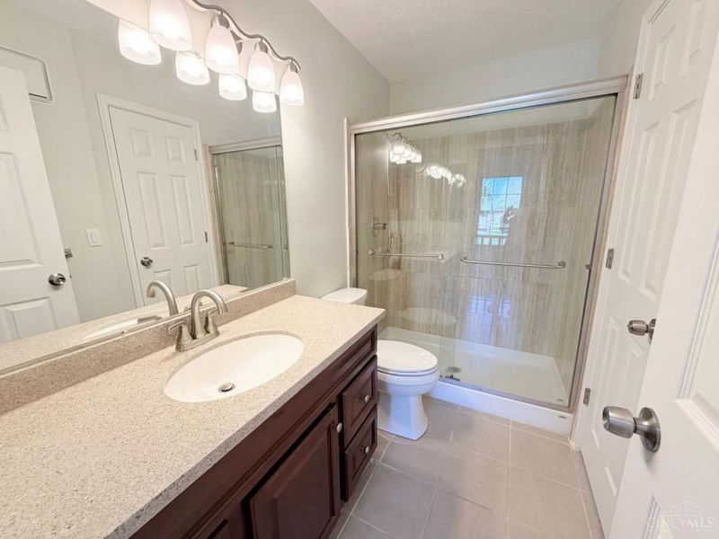 5550 Regimental Place, Cincinnati, OH 45239 Photo 6