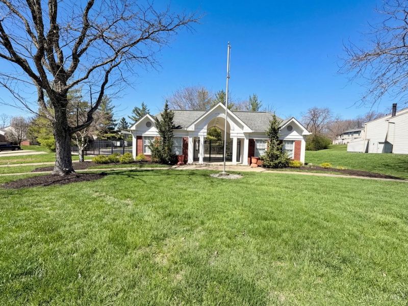 5550 Regimental Place, Cincinnati, OH 45239 Photo 8