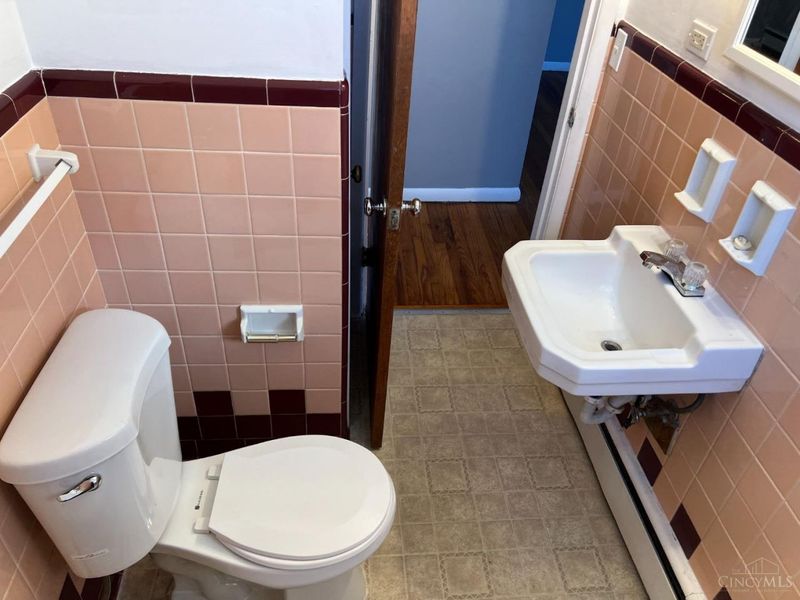 1002 Winfield Avenue, Cincinnati, OH 45205 Photo 14