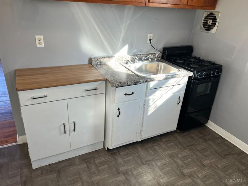 1002 Winfield Avenue, Cincinnati, OH 45205 Photo 7