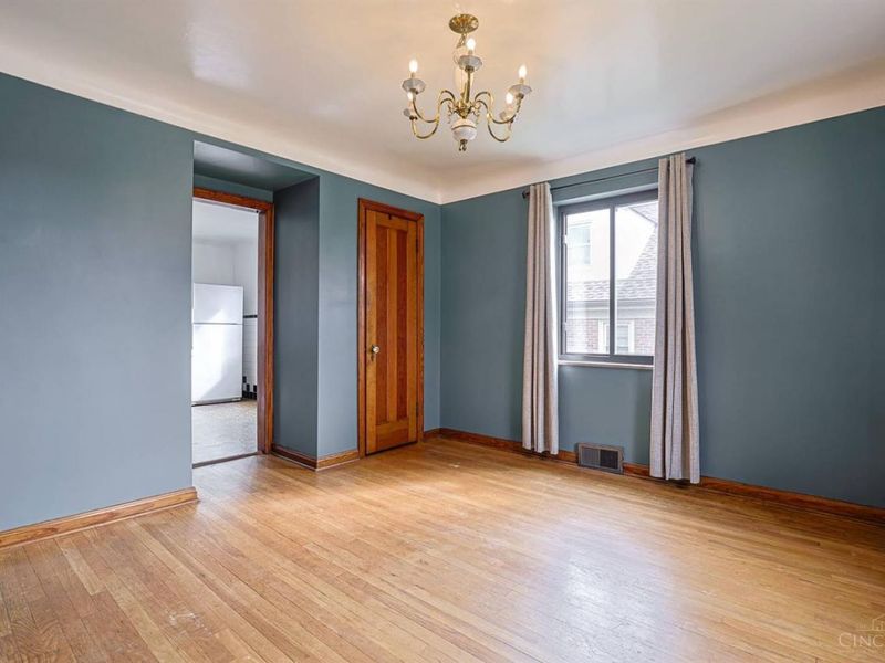 4228 Homelawn Avenue, Green Township, OH 45211 Photo 13