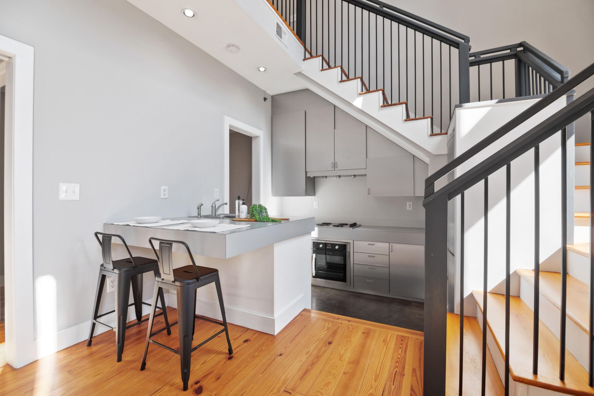 2 Francis Street Photo 14