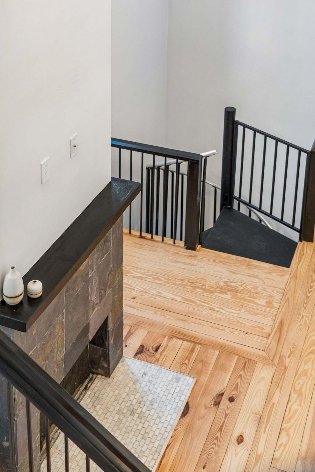 2 Francis Street Photo 32