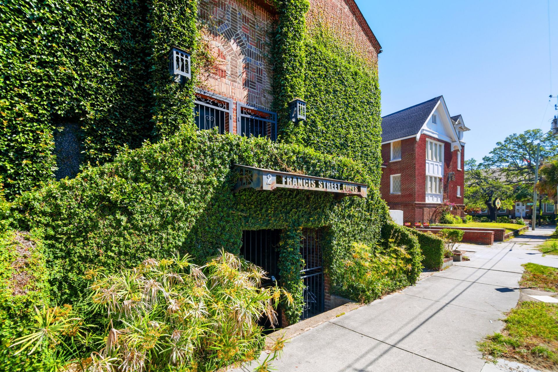 2 Francis Street Photo 36