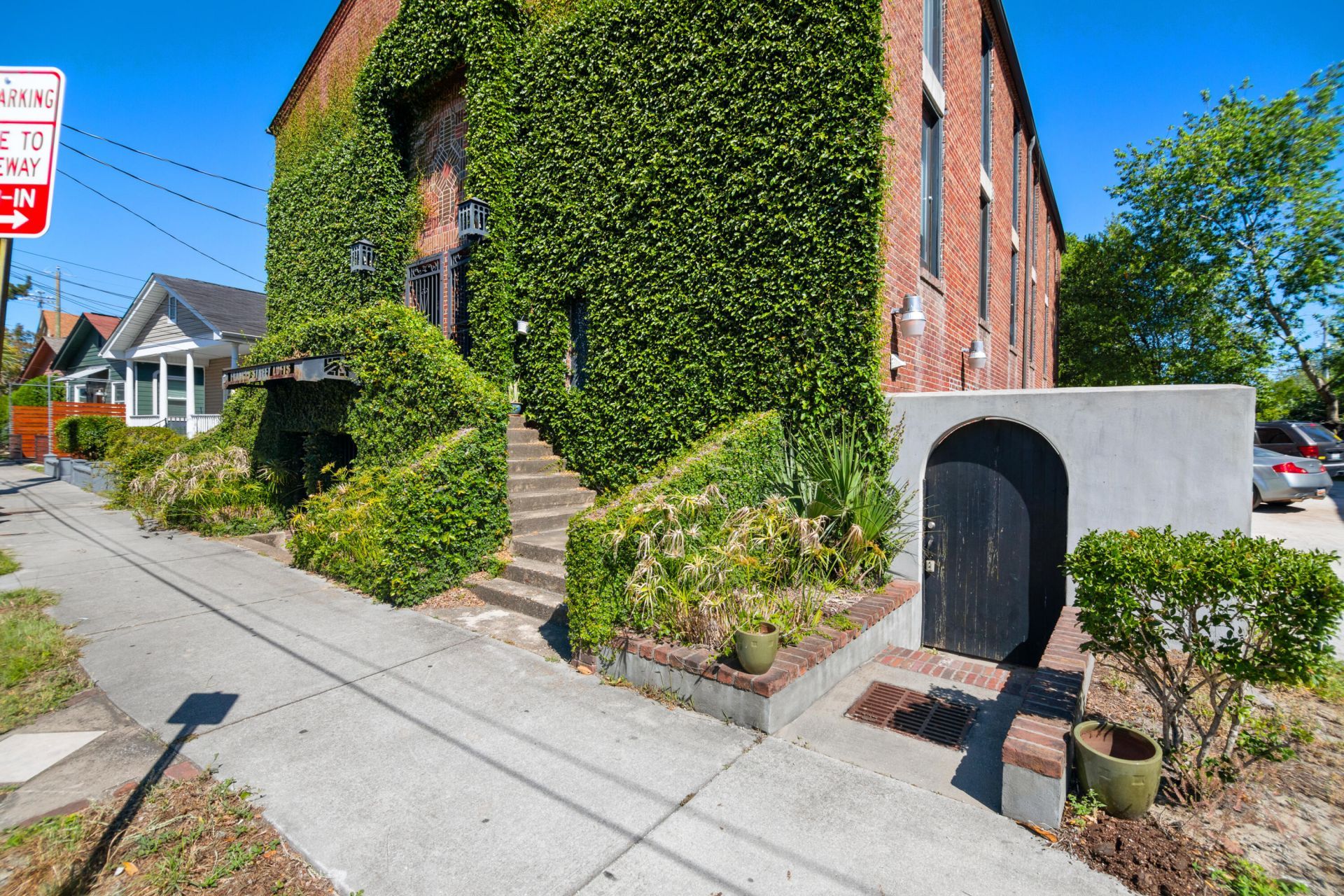 2 Francis Street Photo 37