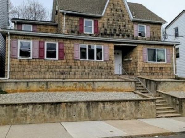 189 Washington St, Phillipsburg, NJ 08865