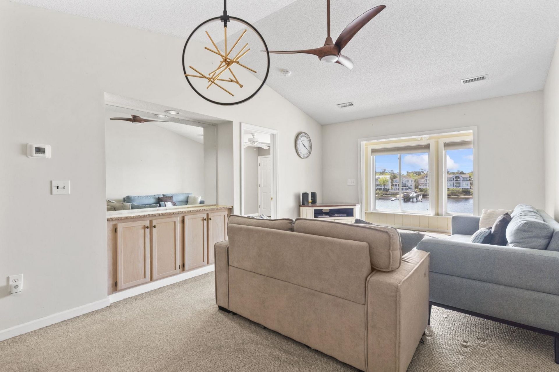 4622 Greenbriar Dr. Photo 31