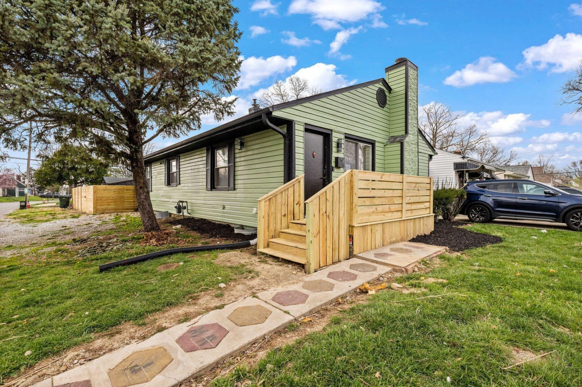 3077 Pontiac Street, Columbus, OH 43224 Main Photo