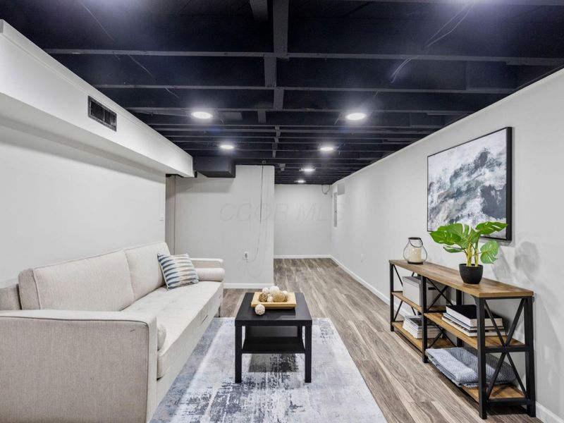 3077 Pontiac Street, Columbus, OH 43224 Photo 32