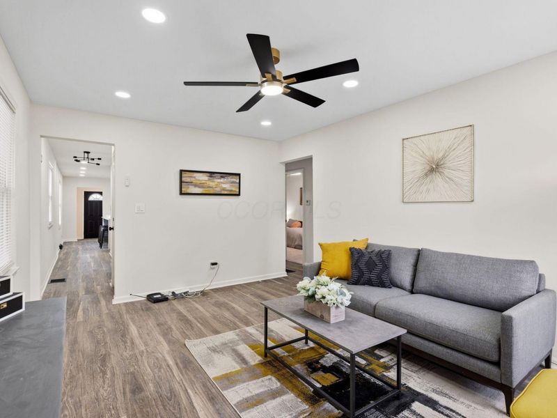 3077 Pontiac Street, Columbus, OH 43224 Photo 6