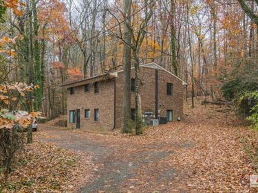 222 Valley Park Drive, Unit A & B, Chapel Hill, NC 27514
