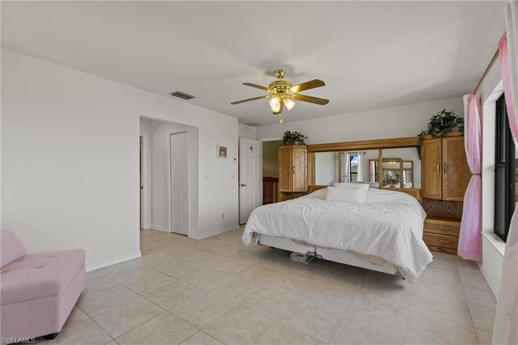 313 SE 6th St, Cape Coral, FL 33990 Photo