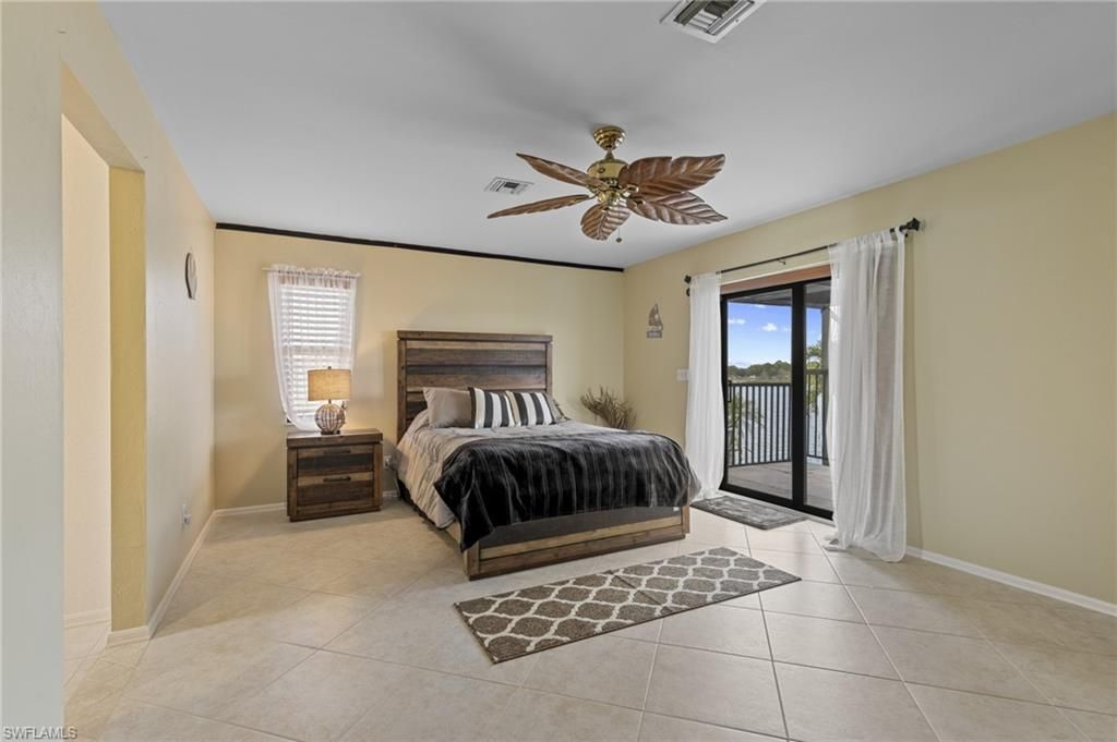 313 SE 6th St, Cape Coral, FL 33990 Photo