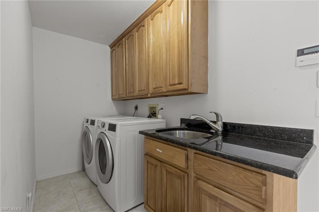 313 SE 6th St, Cape Coral, FL 33990 Photo