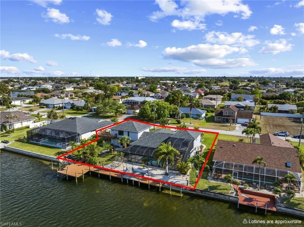 313 SE 6th St, Cape Coral, FL 33990 Photo