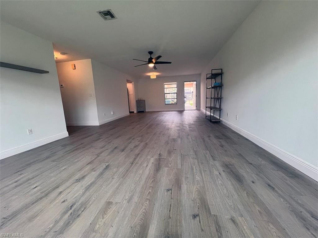 3906 SE 11th Pl , Unit 606, Cape Coral, FL 33904 Photo